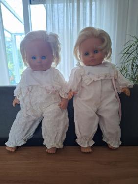 2 meisjes popjes