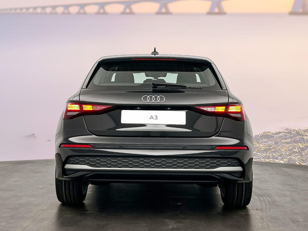 Audi A3 sportback pro line 30 tfsi 85 kw / 116 pk sportback 7 versn.