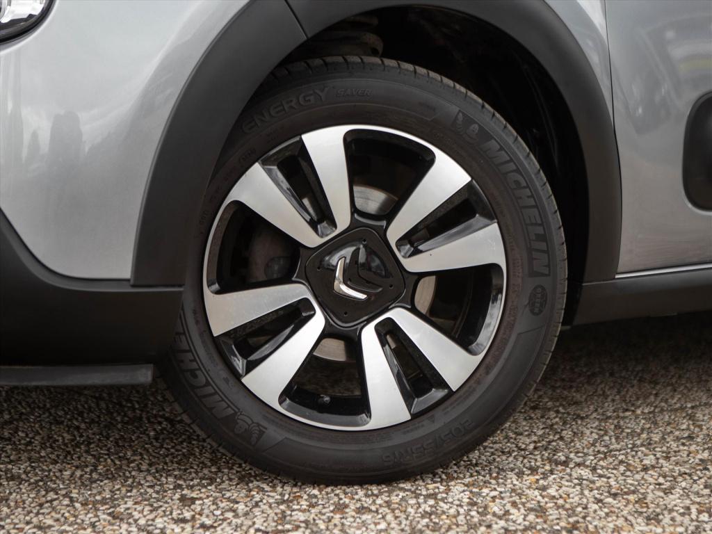 Citroen C3 1.2 puretech 82pk shine | panoramadak | stoelverwarming | cruise