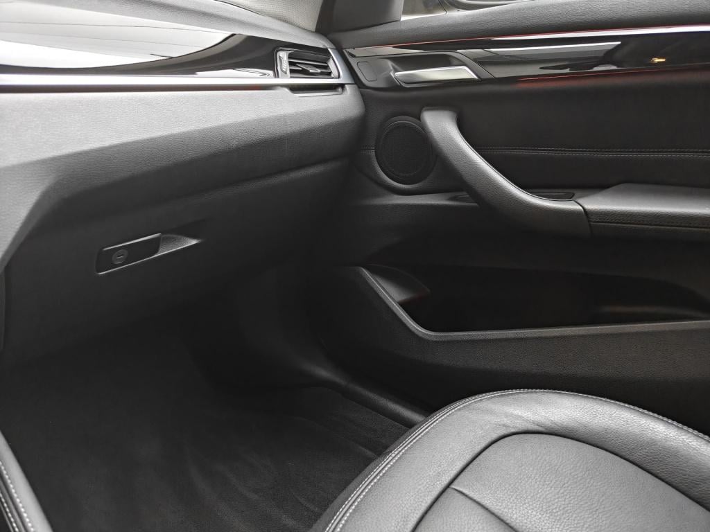 BMW X1 xdrive20i high executive pano/nette auto!