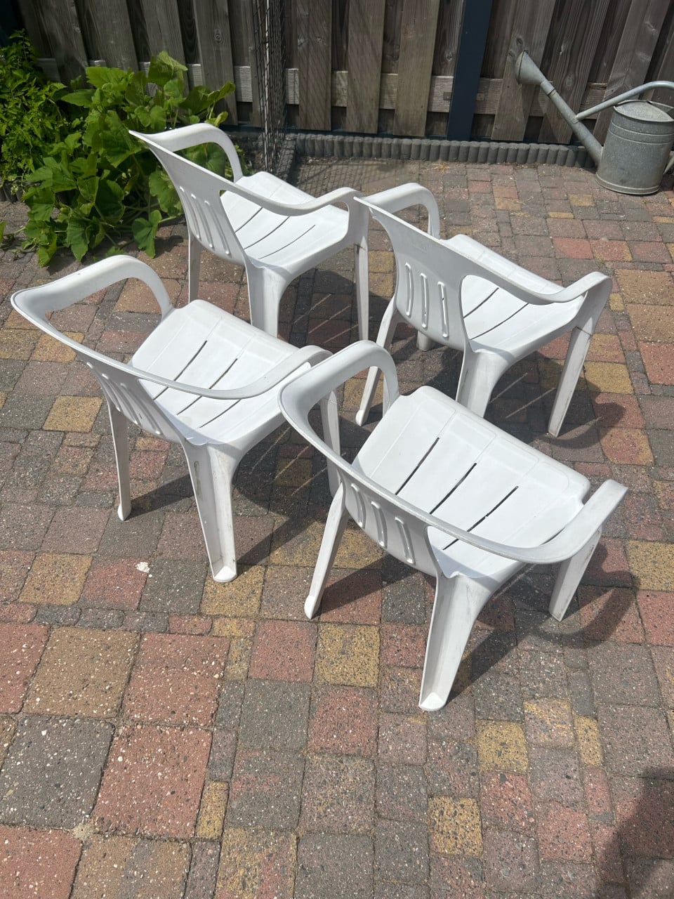 4 Tuinstoelen