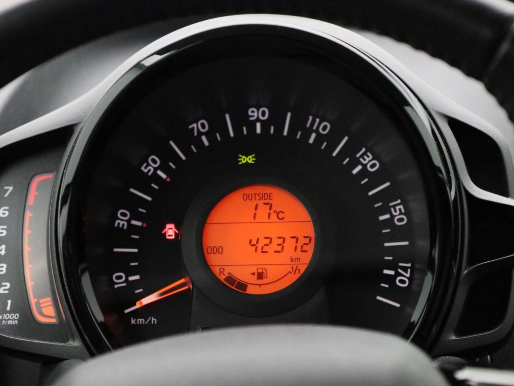 Peugeot 108 1.0 e-vti allure | led dagrijverlichting | lichtmetalen velgen 