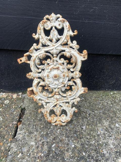 Te koop ; antiek stalraam stalraampje en ornamant voordeur vintage