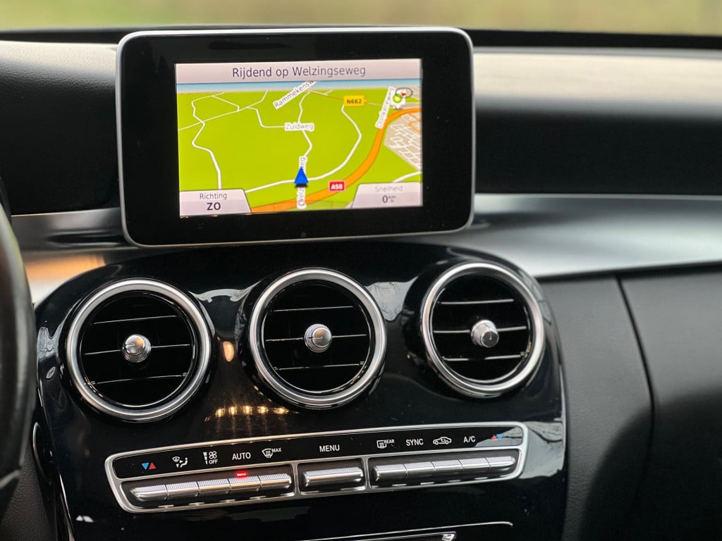 Mercedes-Benz C-Klasse 180 lease edition