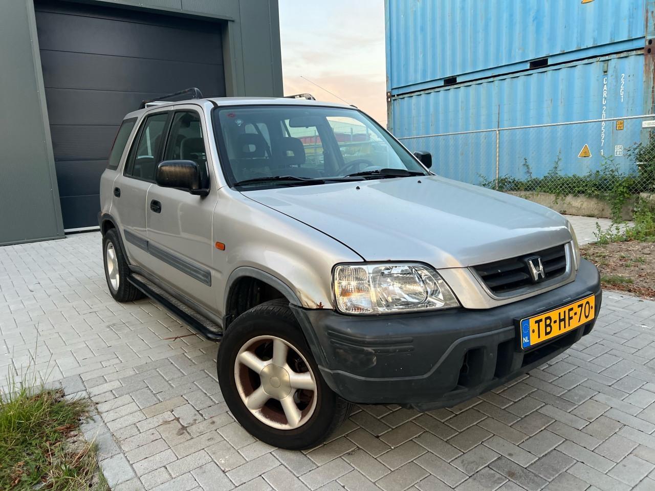 Honda CR-V 2.0-16V 4X4 - 199.984km Jaar apk