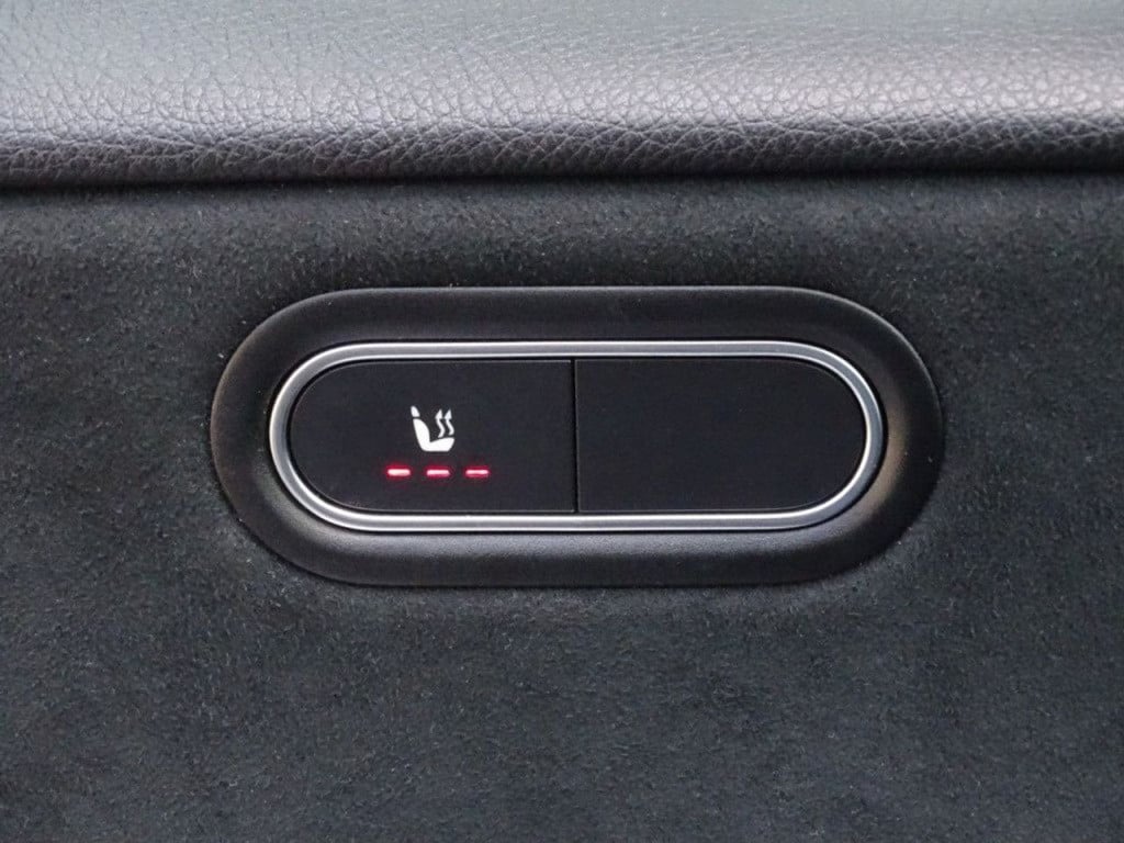 Mercedes-Benz A-Klasse 180 business solution widescreen cockpit