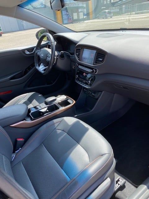 Hyundai Ioniq Electric Premium