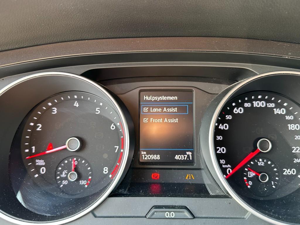 Volkswagen Tiguan 1.4 tsi 150pk act comfortline trekhaak 1800kg pdc dab+ na