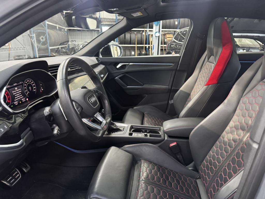 Audi Rsq3 sportback tfsi quattro | b&o | drive select | assist pack