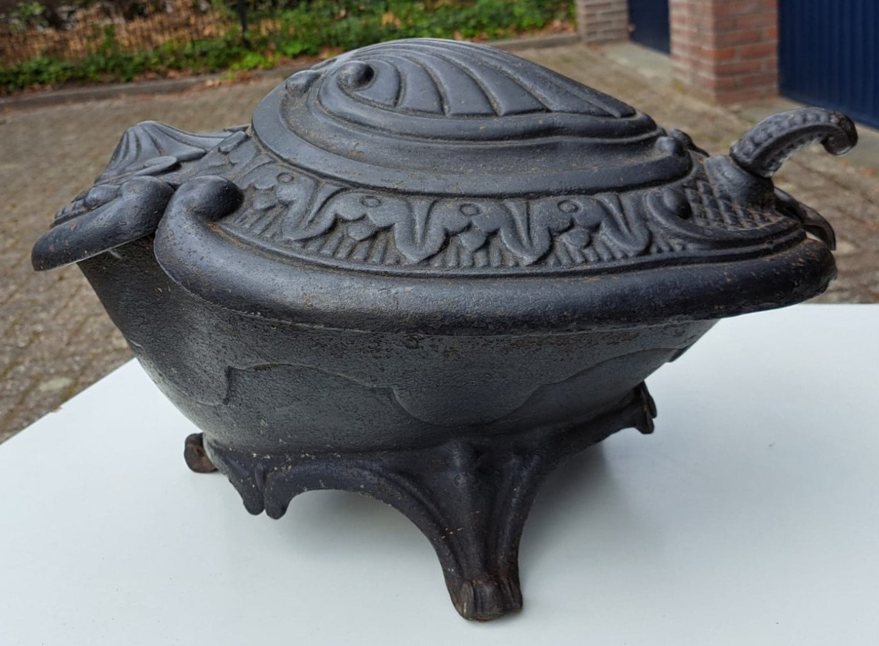 Antieke schildpad kolenkit