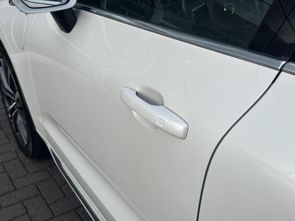 Volvo XC60 t6 398pk recharge bright inscription| luchtvering| adap.cruise|