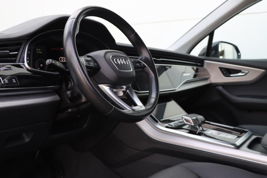 Audi Q7 55 tfsi e quattro pro line 380pk tiptronic