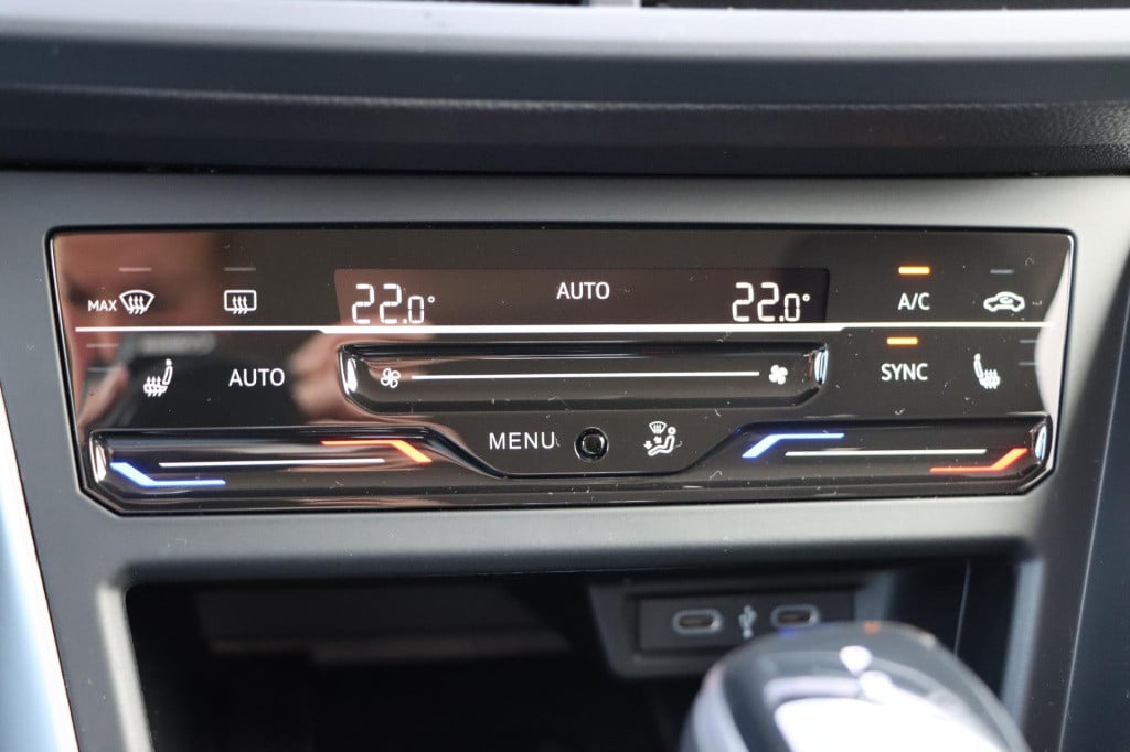 Volkswagen Polo 1.0 tsi life edition dsg7
