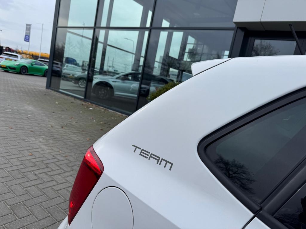 Volkswagen Polo 1.2 tsi team * cruise control * stoelverwarming * pdc