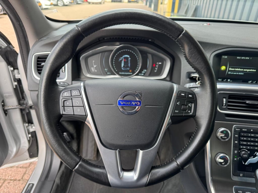 Volvo V60 2.4 d6 tw.en. r-des. automaat