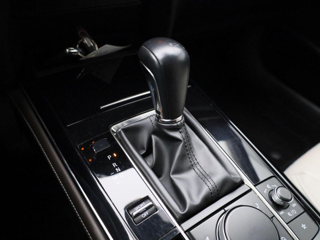 Mazda Cx-30 2.0 e-skyactiv-x m hybrid luxury | automaat | schuif-/kanteldak