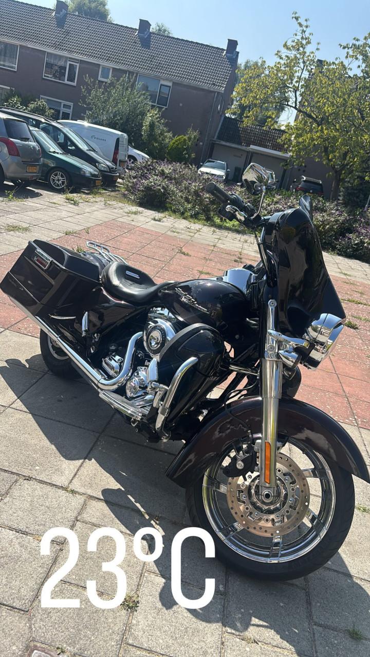 Harley davidson streetglide
