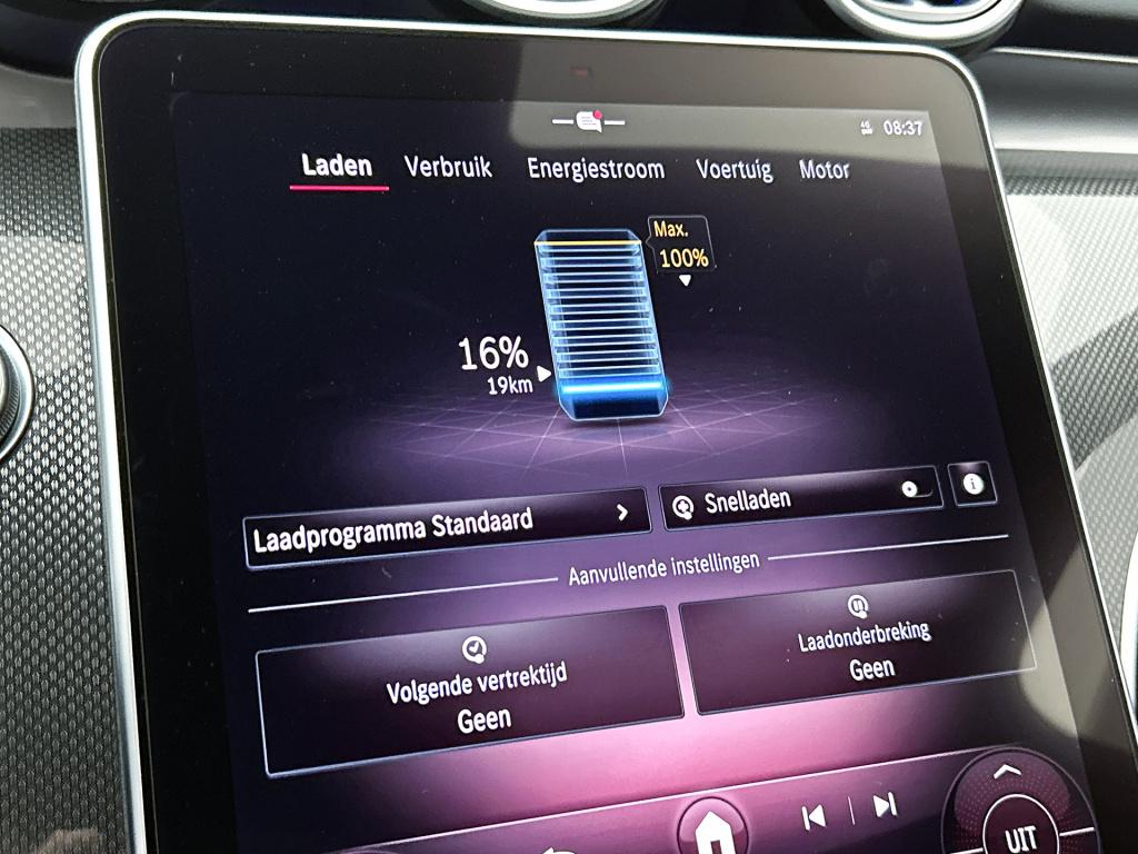 Mercedes-Benz C-Klasse 300 e amg line | 360° camera | trekhaak | sfeerverli