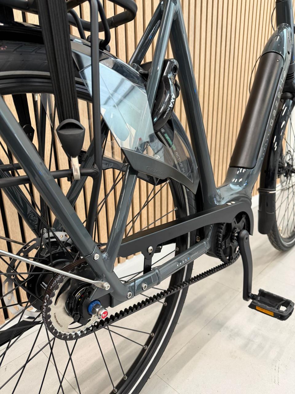 Gazelle Grenoble C5 Bosch Performance Line 61CM 500Wh Belt