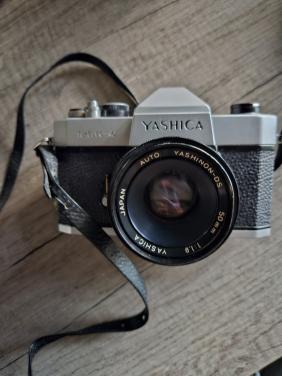 Vintage Yashica analoge spiegelreflex camera TL electro 35mm