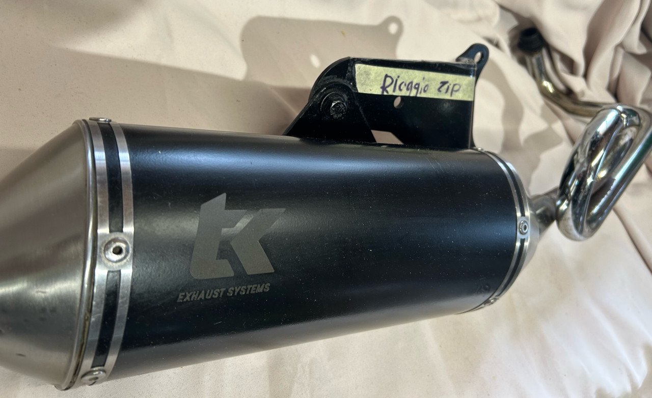 Turbokit uitlaat Piaggio Zip 4T carburateur versie.Z-MOOI