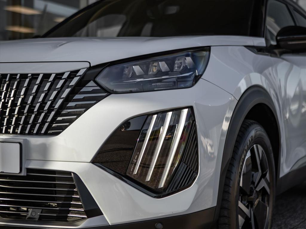 Peugeot 2008 1.2 puretech 130pk gt automaat