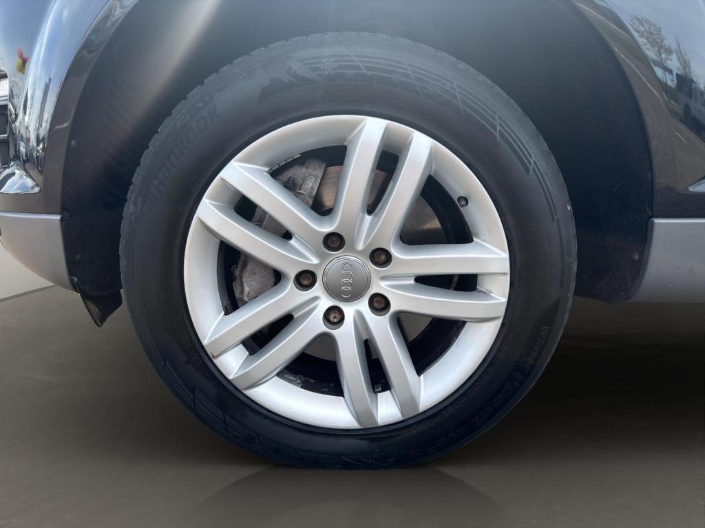 Audi Q7 3.0 tdi quattro pro line+ 5+2