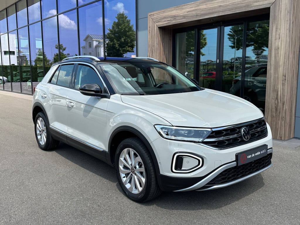 Volkswagen T-roc 1.5 tsi 150pk dgs style | dode hoek | keyless | camera | c