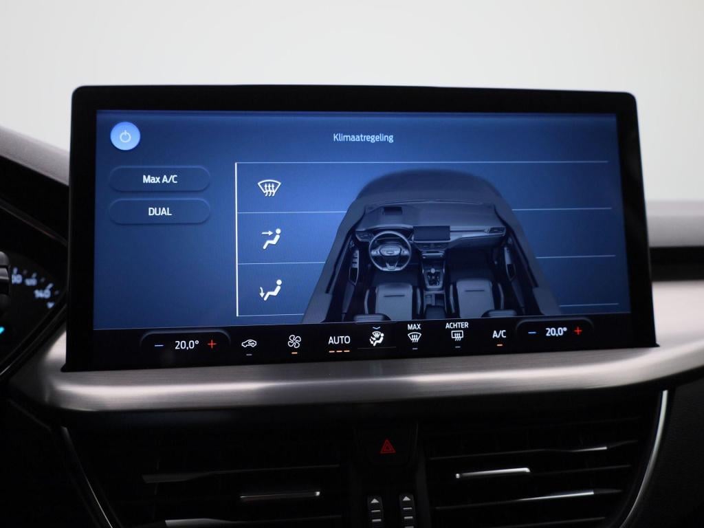 Ford Focus 1.0 ecoboost hybrid titanium | navigatie | groot scherm | apple 