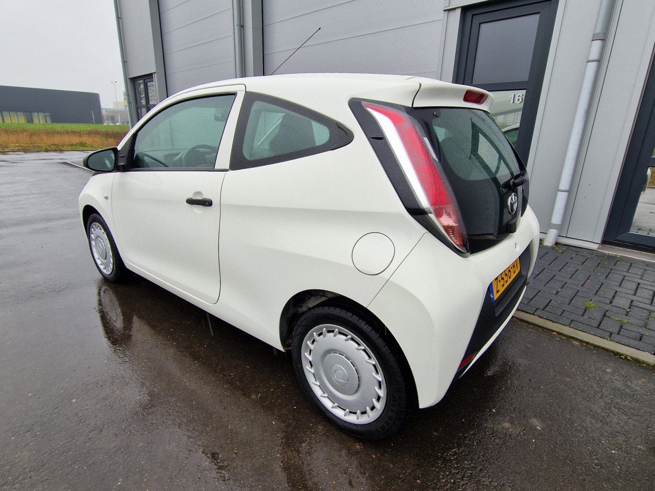 Toyota Aygo 1.0 VVT-i x