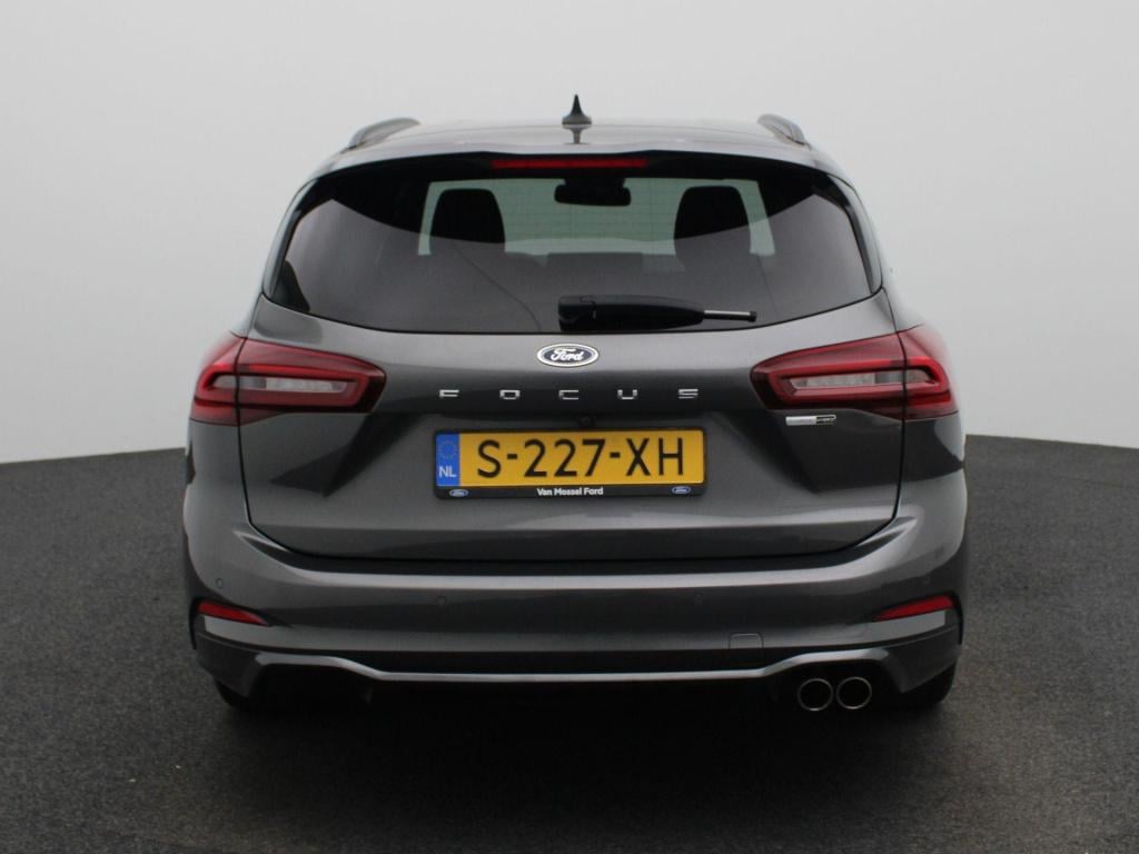 Ford Focus wagon 1.0 ecoboost hybrid st line x
