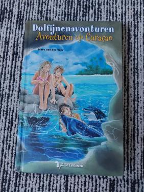 Boek: Dolfijnen avonturen