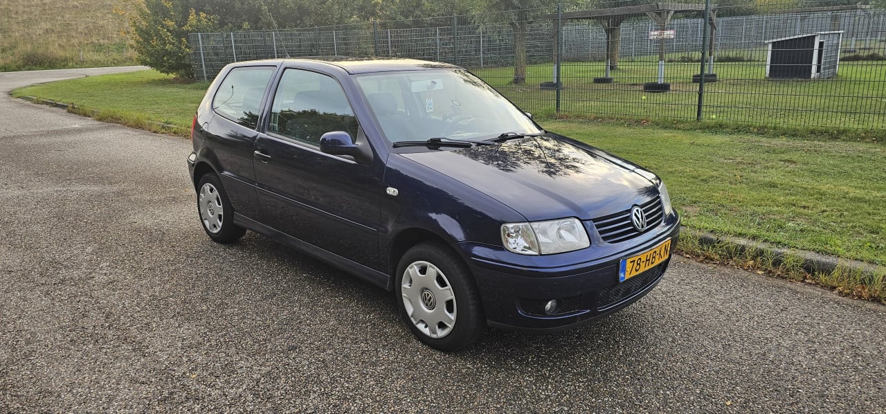 Volkswagen Polo 1.4 Trendline Automaat!