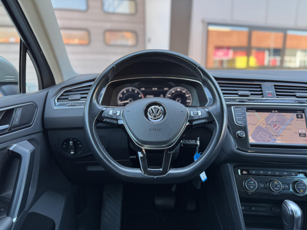 Volkswagen Tiguan 2.0 tsi 4motion highline | trekhaak uitklapbaar | stoelve