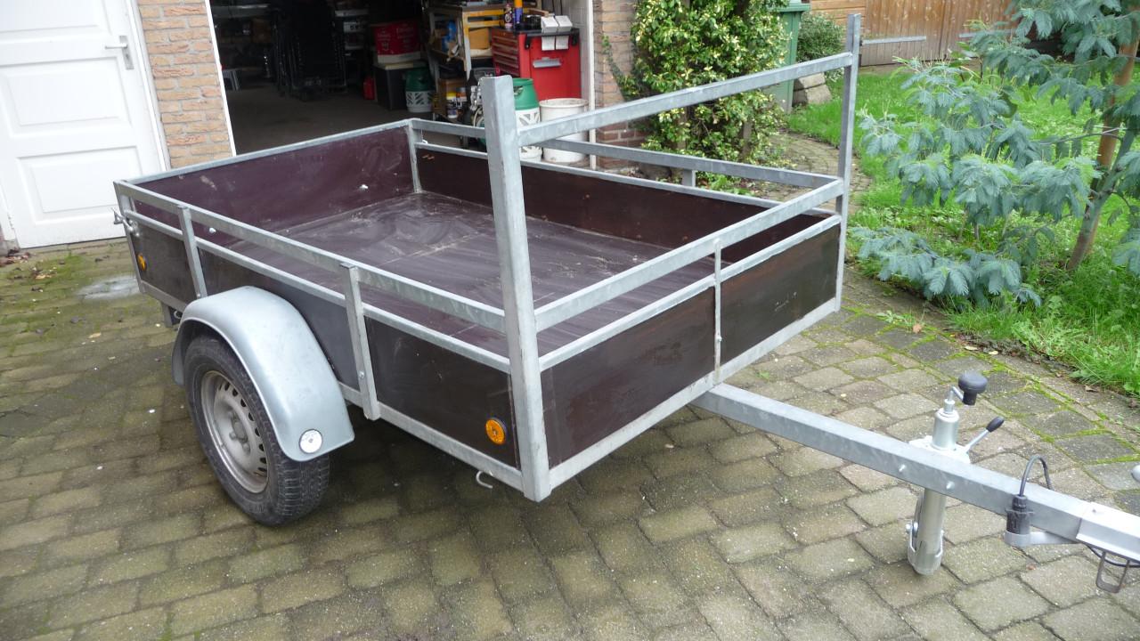 TE KOOP ONGEREMDE ENKELASSER
