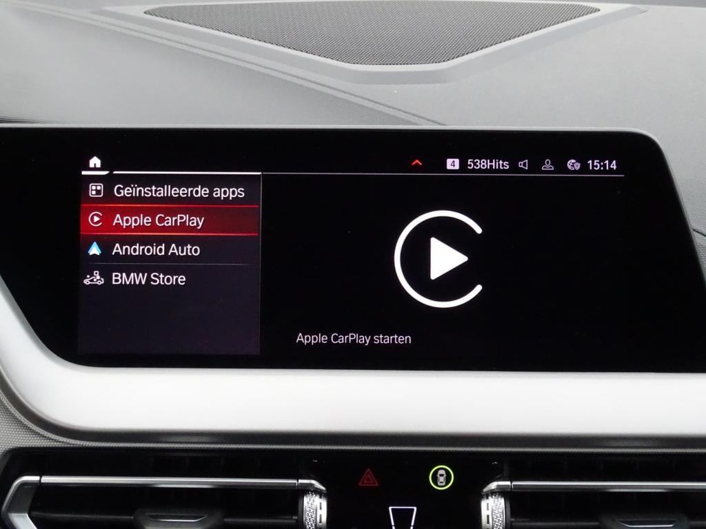 BMW 1 Serie 118i business edition | led | apple carplay/android auto