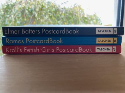 Drie x  Taschen 30 postcards