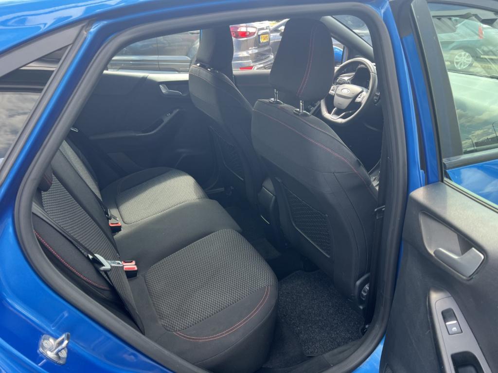 Ford Puma 1.0i ecoboost hybrid 125pk automaat st-line, airco, carplay