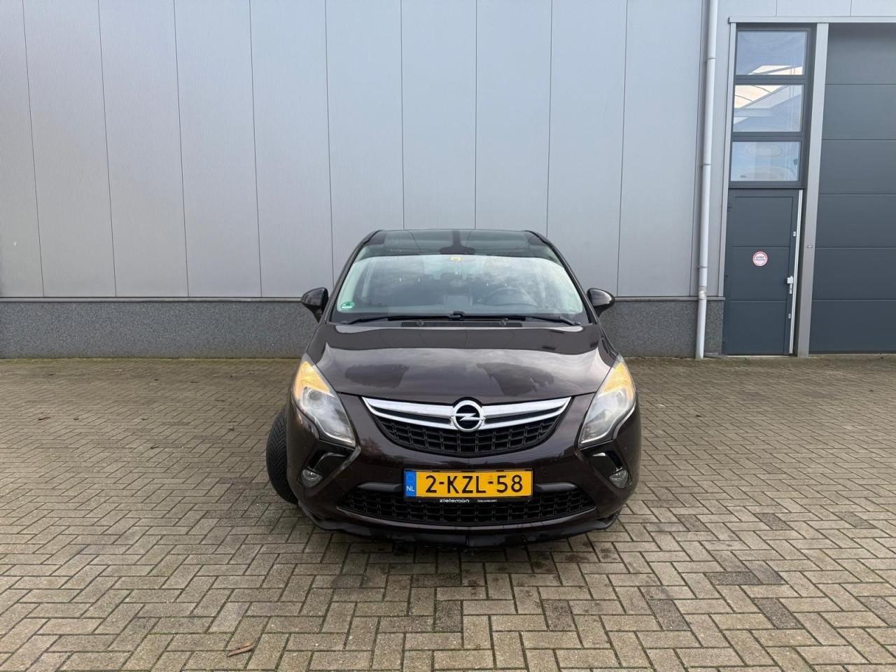Opel Zafira Tourer 1.6CDTI Cosmo 7zitter