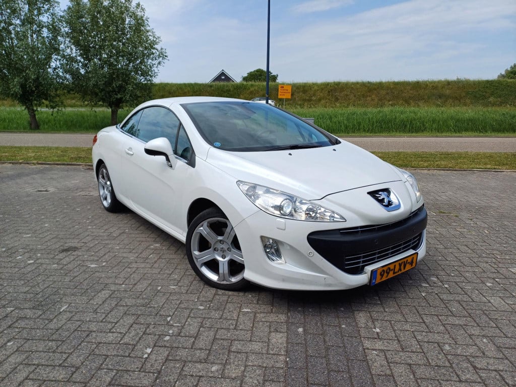 Peugeot 308 cc 1.6 thp feline cabrio coupe