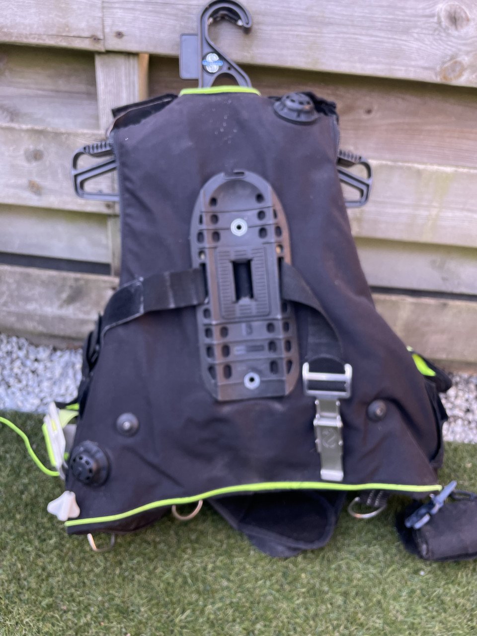 Duikspullen; alles voor € 300,-