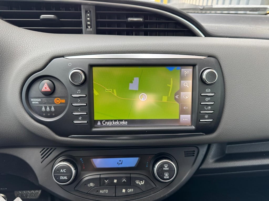 Toyota Yaris 1.5 hyb. energy