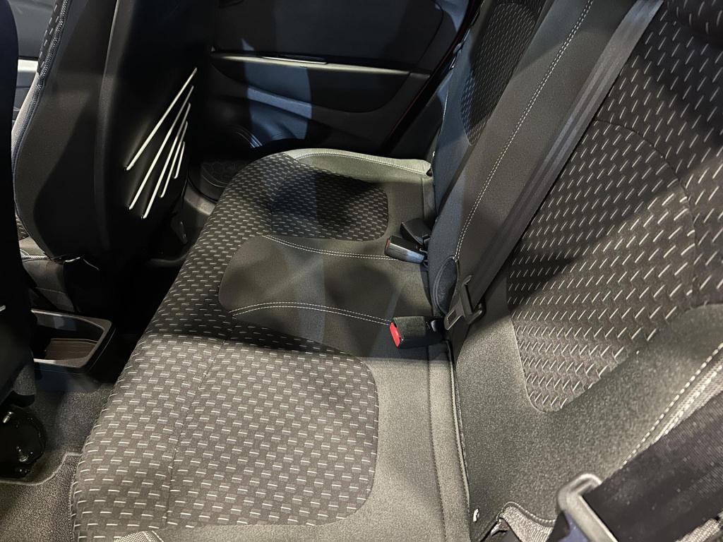 Renault Captur 1.2 tce intens automaat |lage km stand|winterset|superstaat