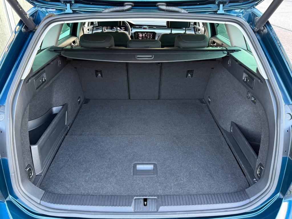 Volkswagen Passat variant 1.4 tsi phev gte business