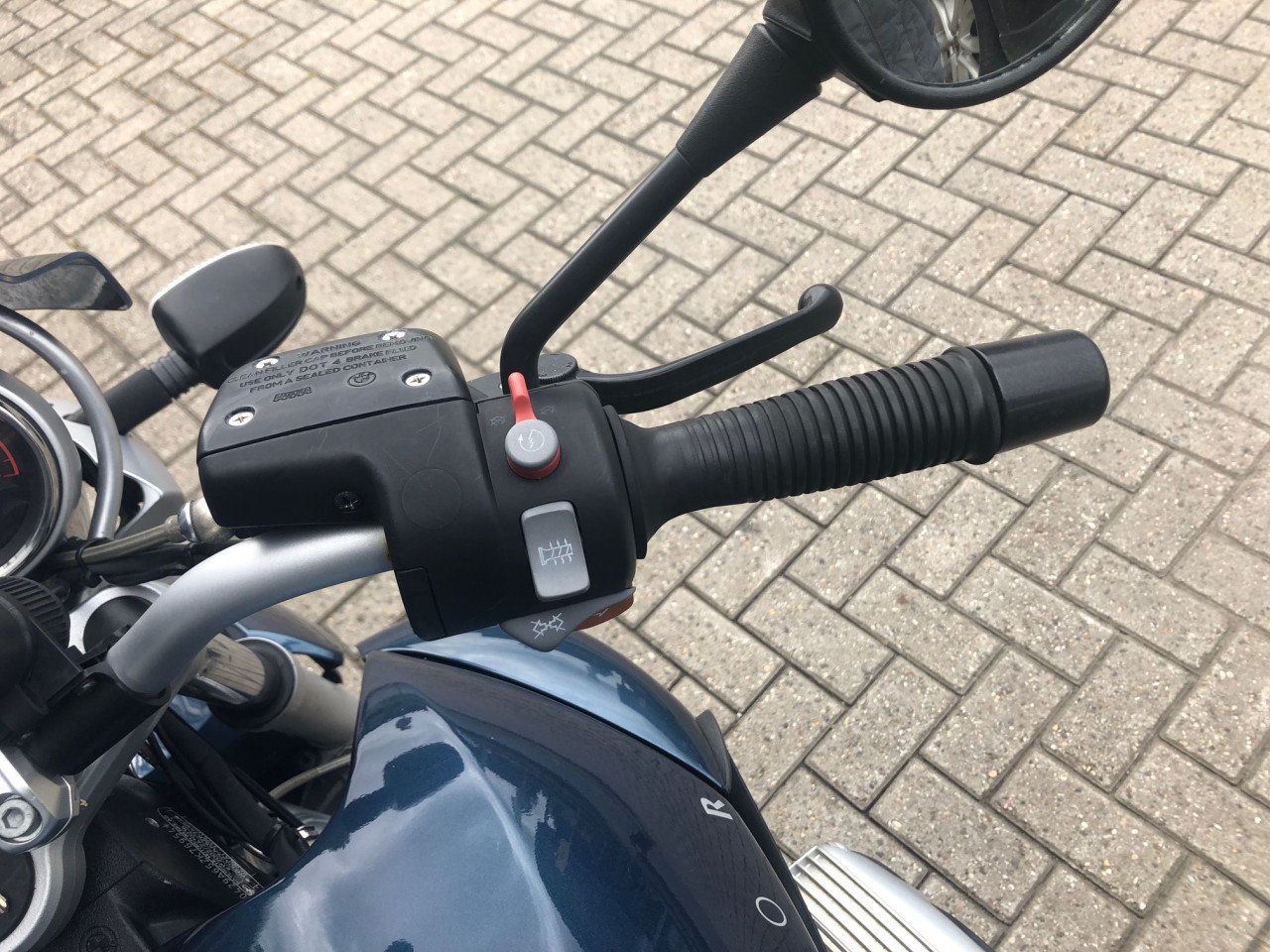 ***VERKOCHT*** BMW R1150R Twinspark uit 2006 met 29dkm, 3 koffers €3250,-
