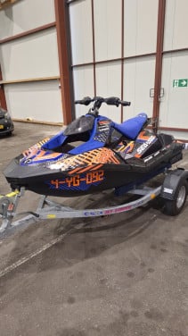 Seadoo Spark Trixx 2up (58 Uur!)