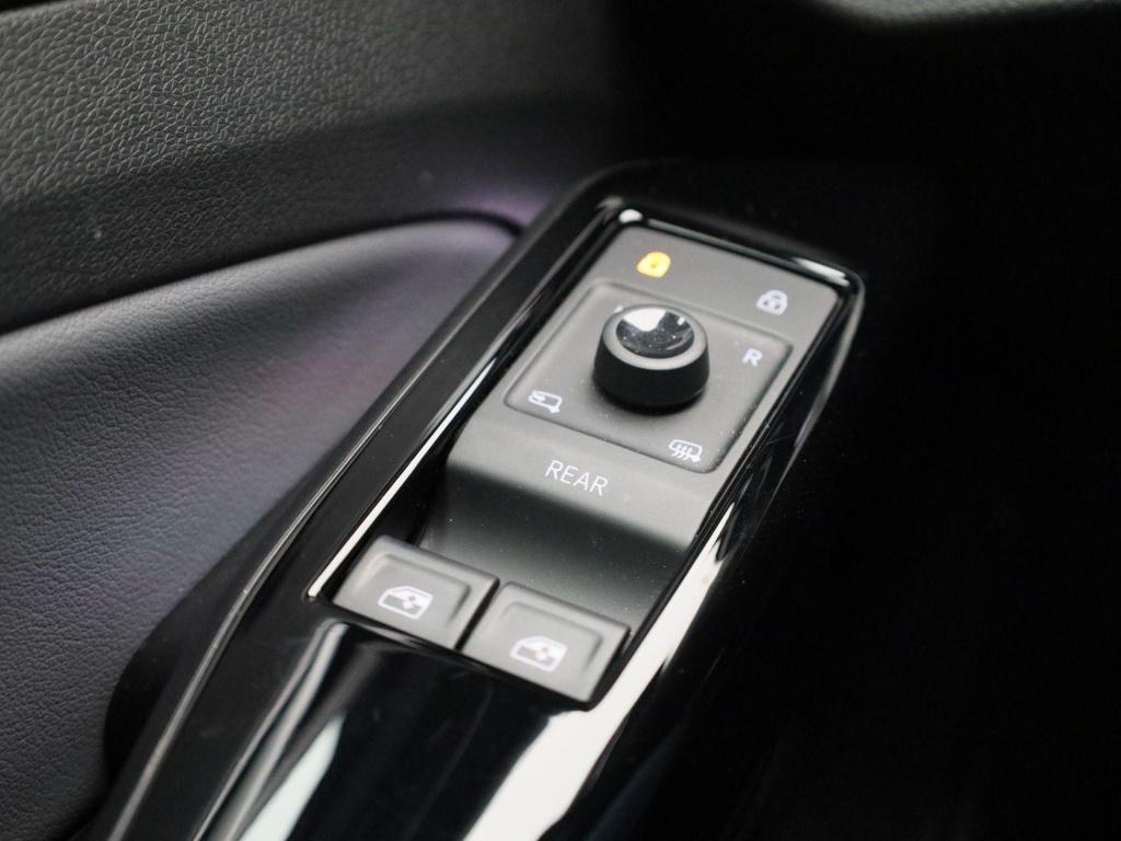 Volkswagen Id.4 pure 52 kwh | automaat | half-leder | navigatie | climate c