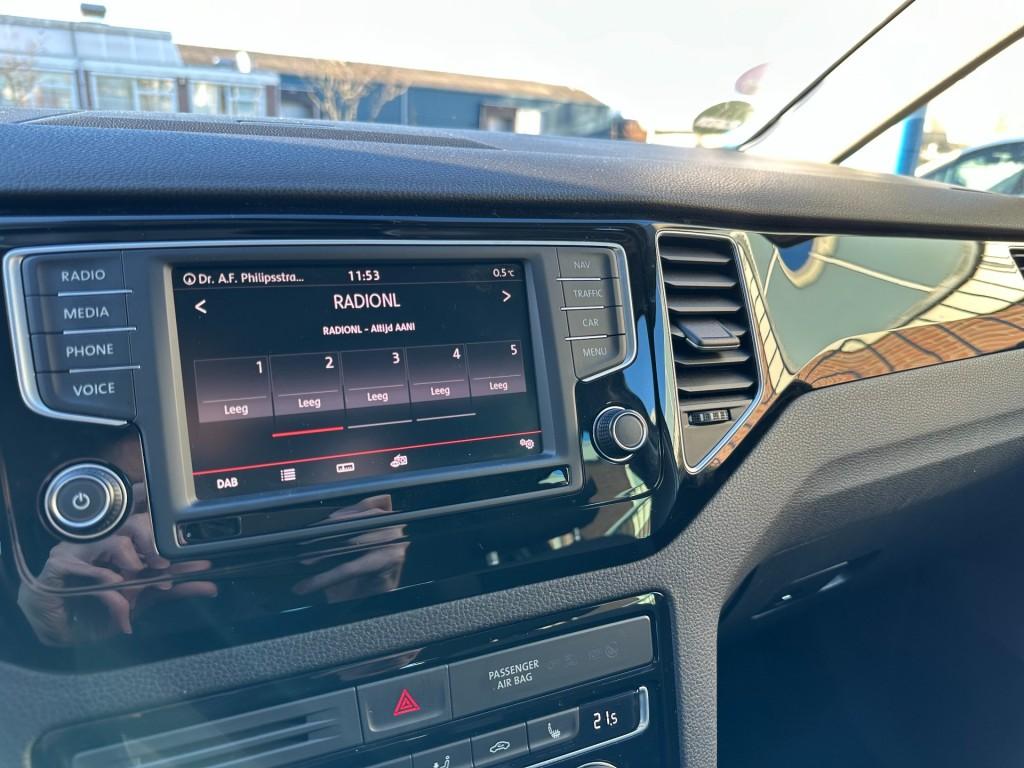 Volkswagen Golf Sportsvan 1.4 tsi highline trekhaak camera xenon dab+