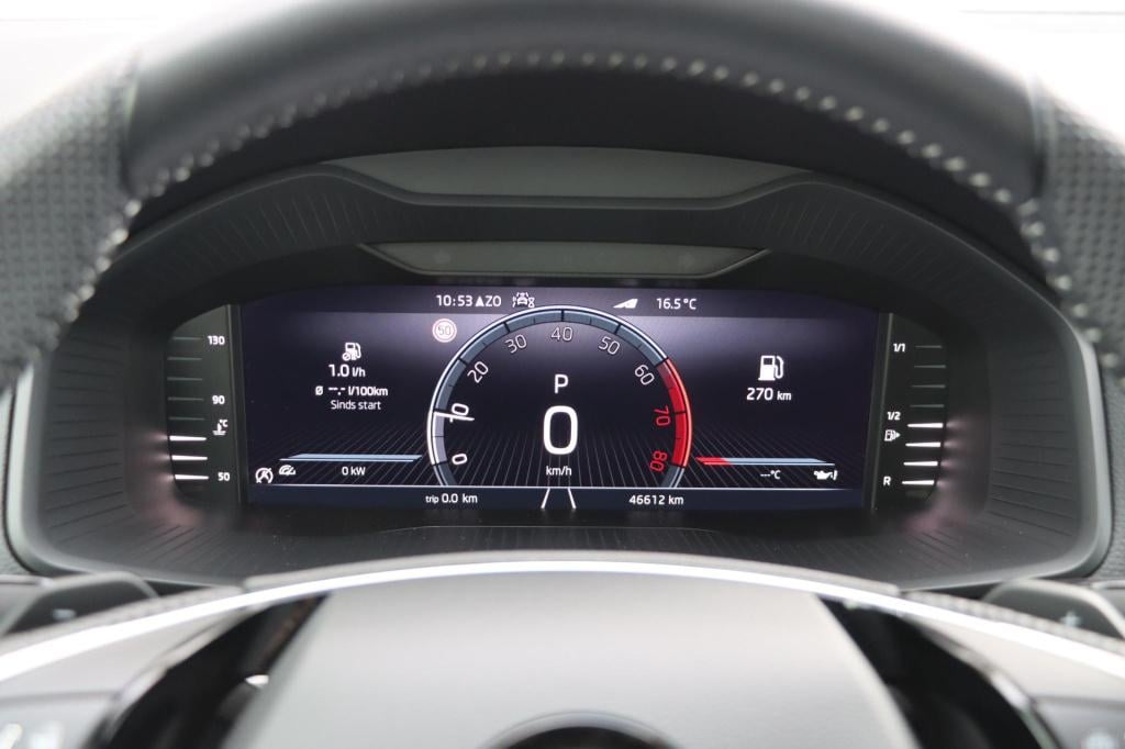 Skoda Karoq 1.5 tsi sportline 150pk dsg7 voor+achterbankverwarming | stuurv