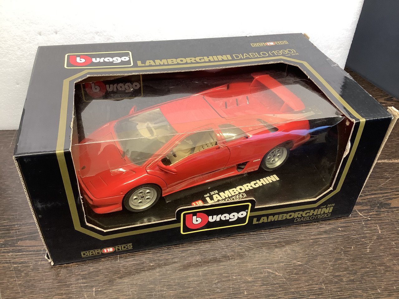 Partijtje modelauto’s, diverse merken, verschillende schalen, staat.